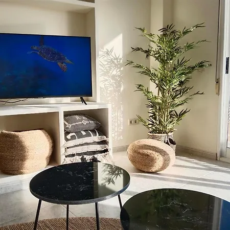 Happy , 2 Bed 2 Bath , Seaview Airco Wifi * Javea