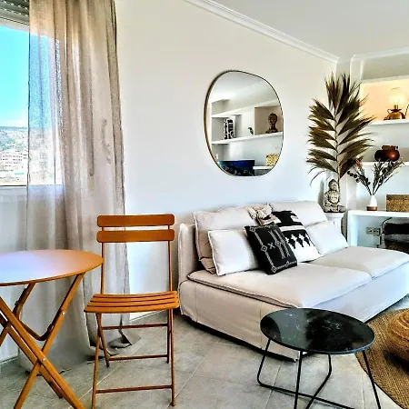 Happy , 2 Bed 2 Bath , Seaview Airco Wifi Апартаменты *